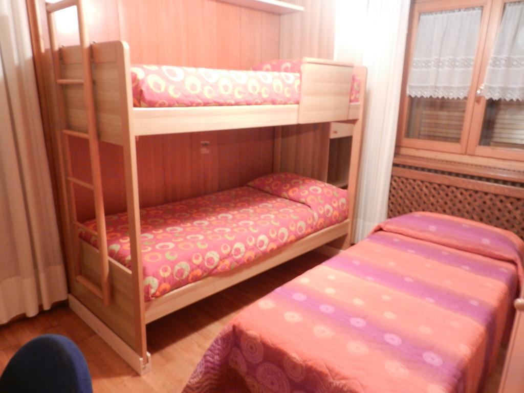 Apartmán Casa Elda Isolaccia Exteriér fotografie