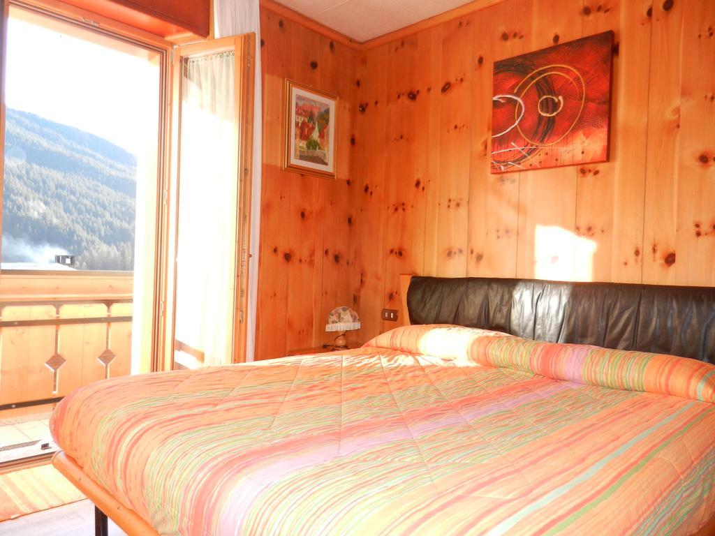 Apartmán Casa Elda Isolaccia Exteriér fotografie